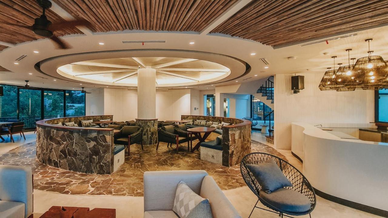 BW Suite Belitung Tanjung Pandan Exteriör bild